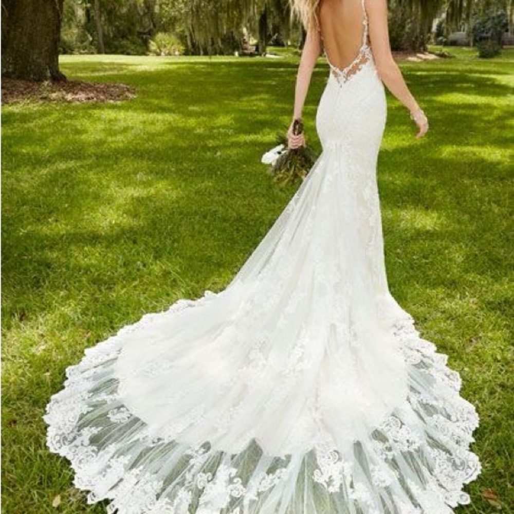 Martina Liana wedding gown